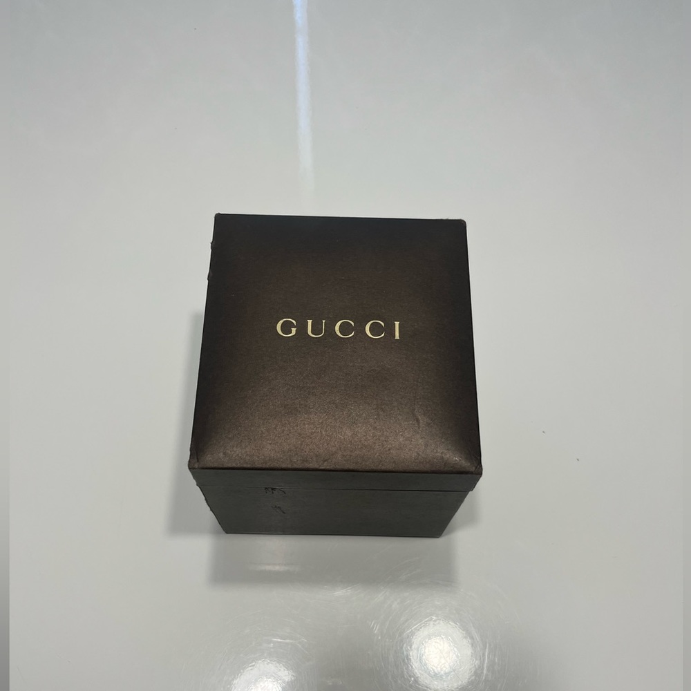 Gucci watch box (BOX ONLY)